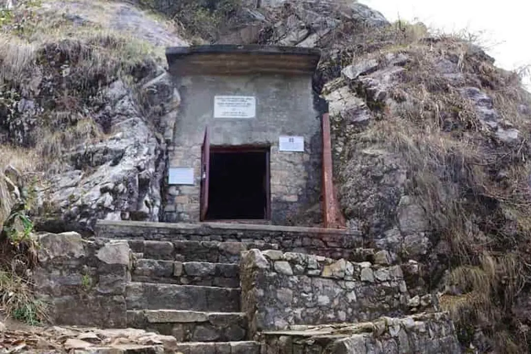 Babaji Cave